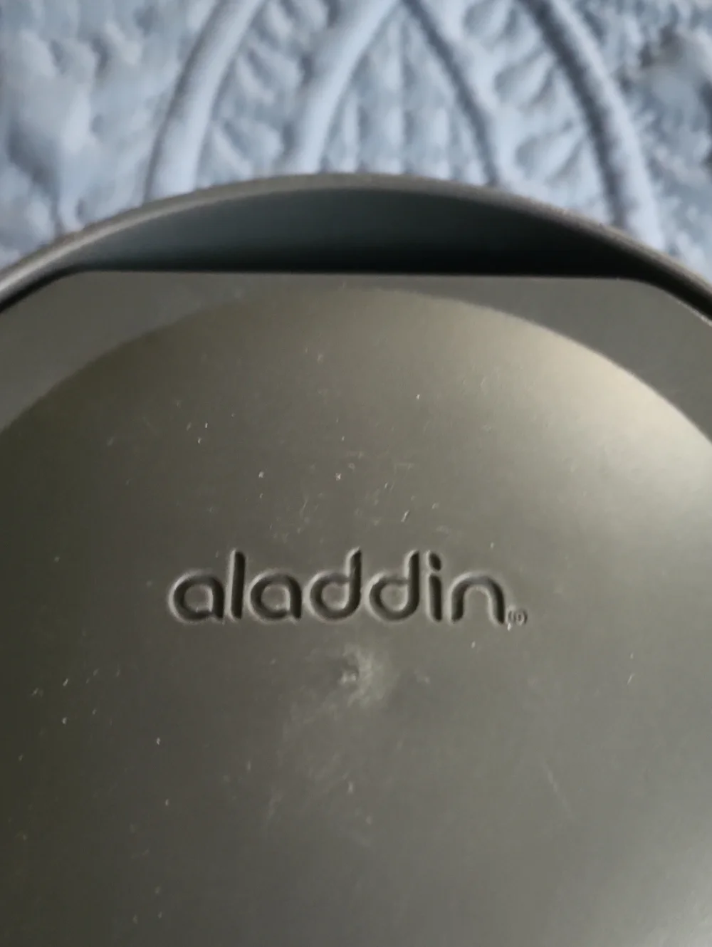 Aladdin 24 oz Insulated Food Container Lunch Box With Handle/Removable Divider